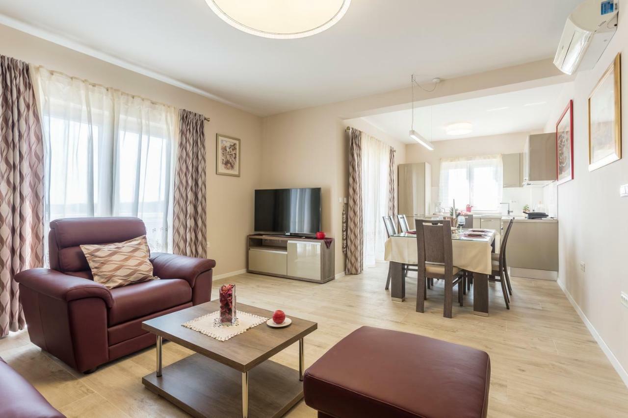 Villa Flores Rogoznica  Zewnętrze zdjęcie