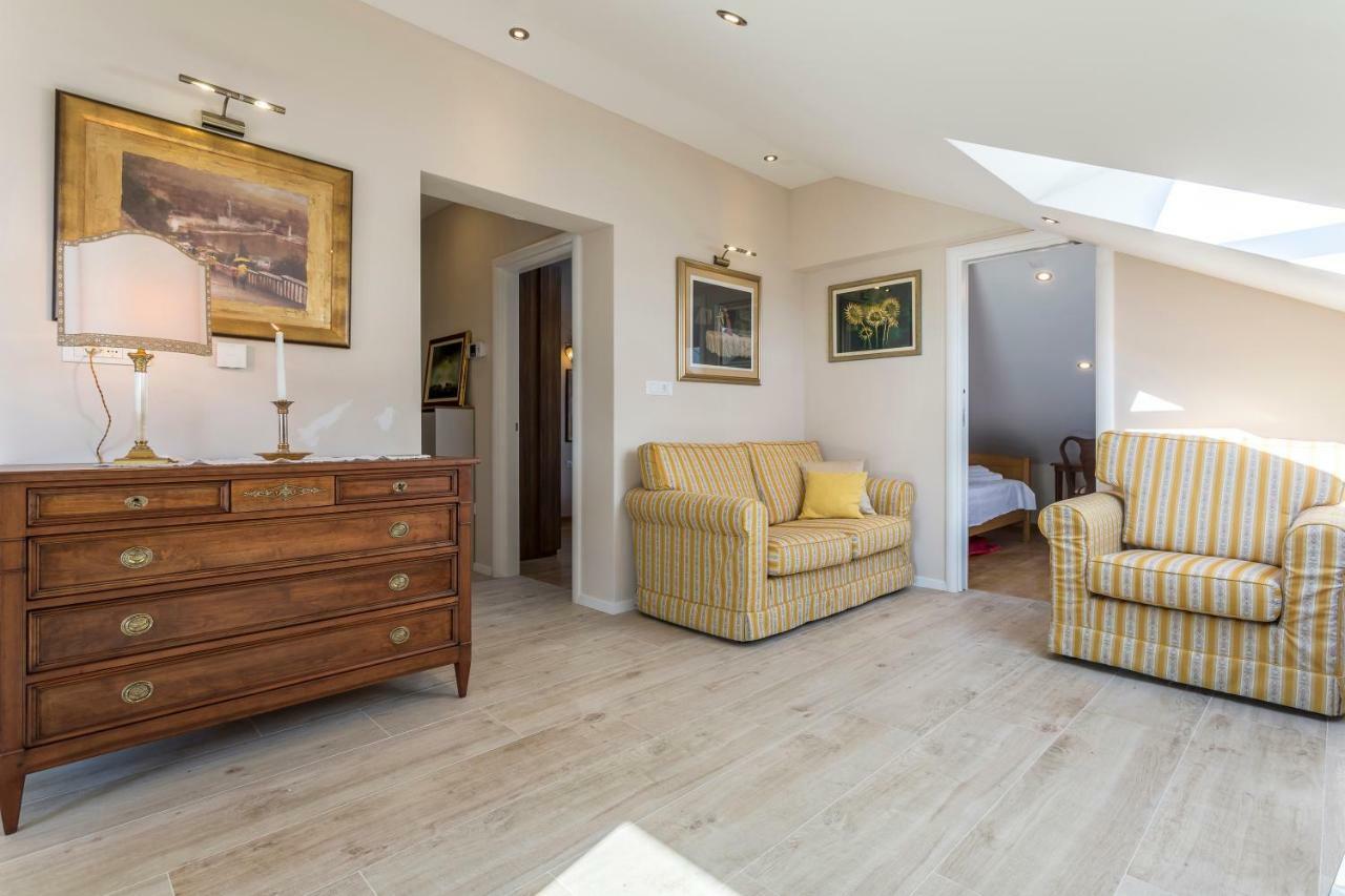 Villa Flores Rogoznica  Zewnętrze zdjęcie